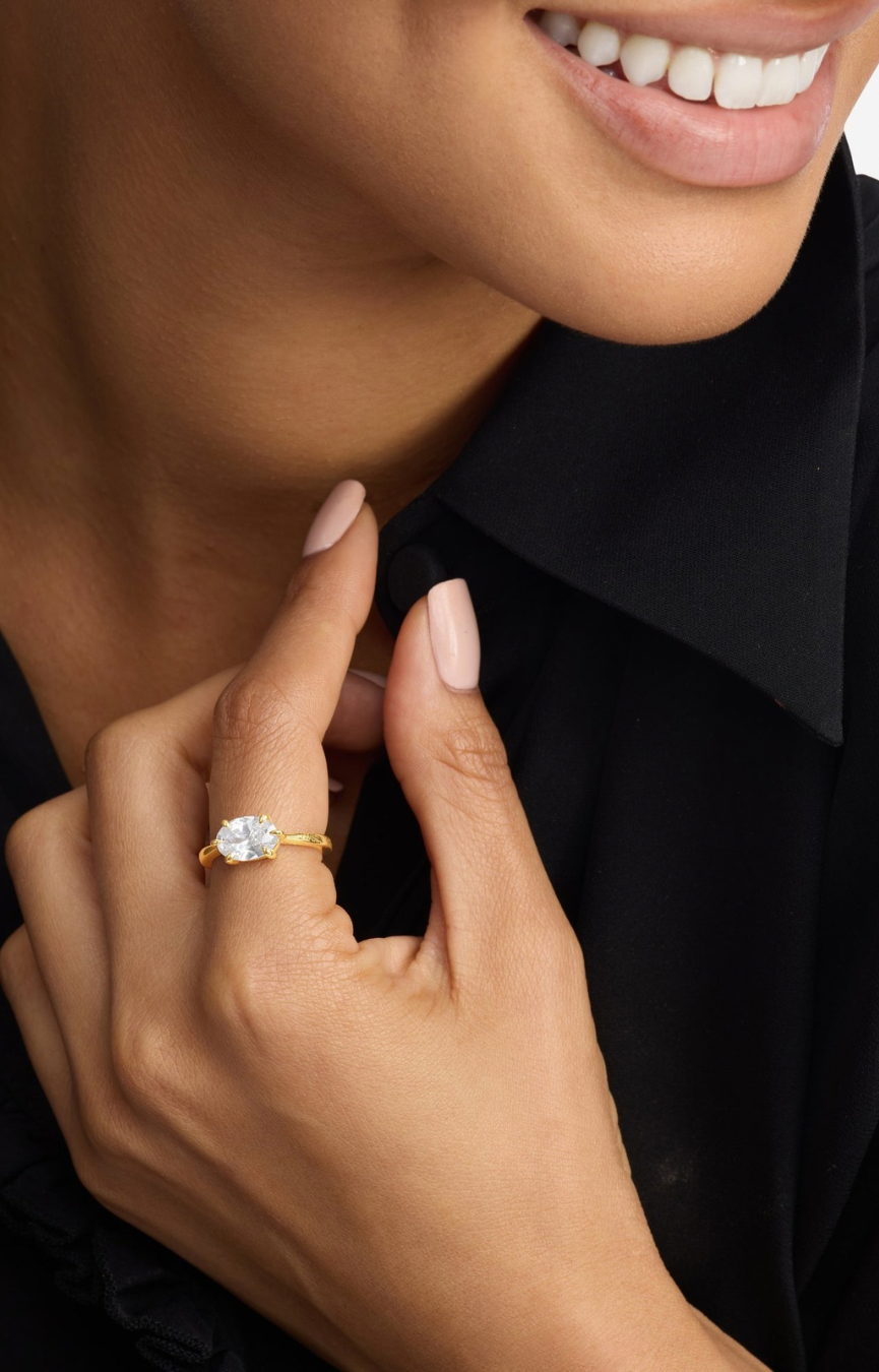 She’s On Point Ring