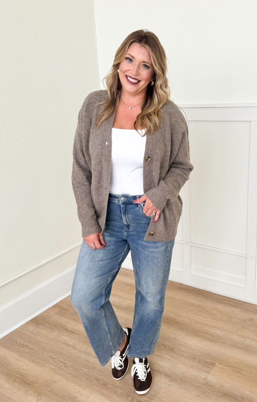 Tommy Straight Leg Jeans- Lomond Wash