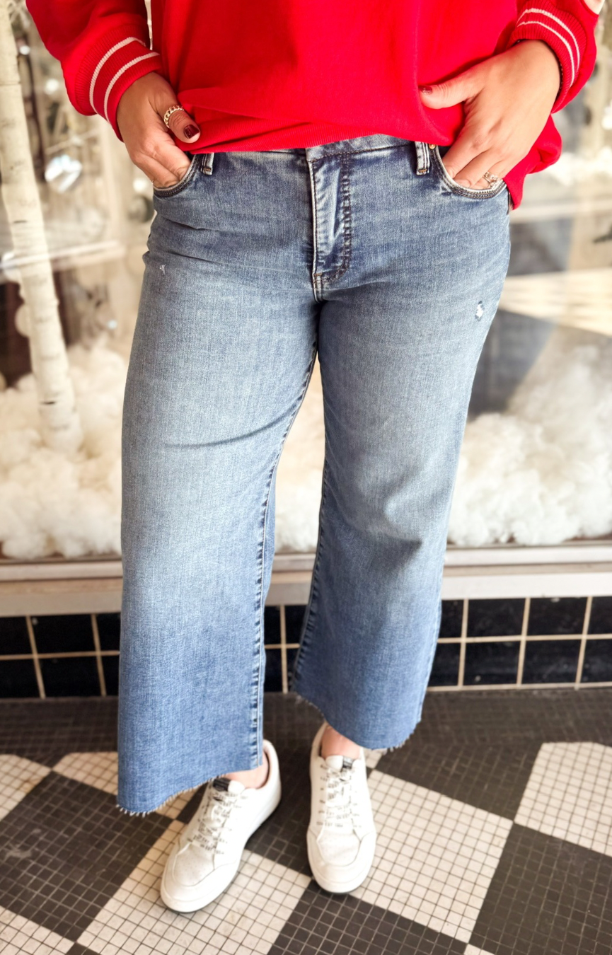 Meg HR Fab Ab Wide Leg Jeans- Regent