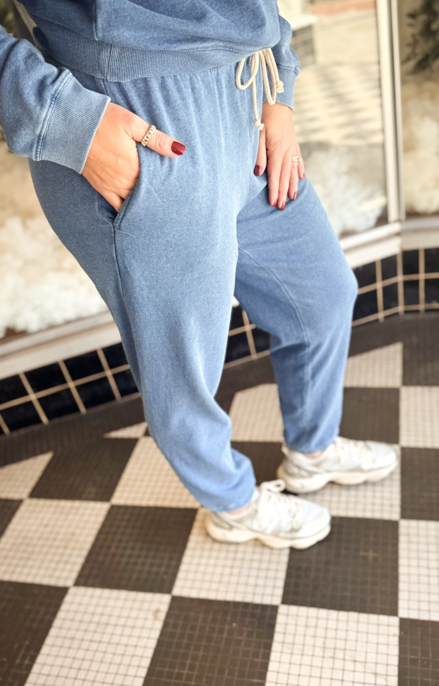 Downtown Knit Denim Jogger- Calypso Blue