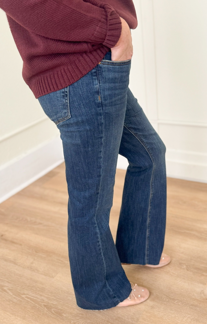 Stella HR Fab Ab Flare Jeans- Intriguing Wash