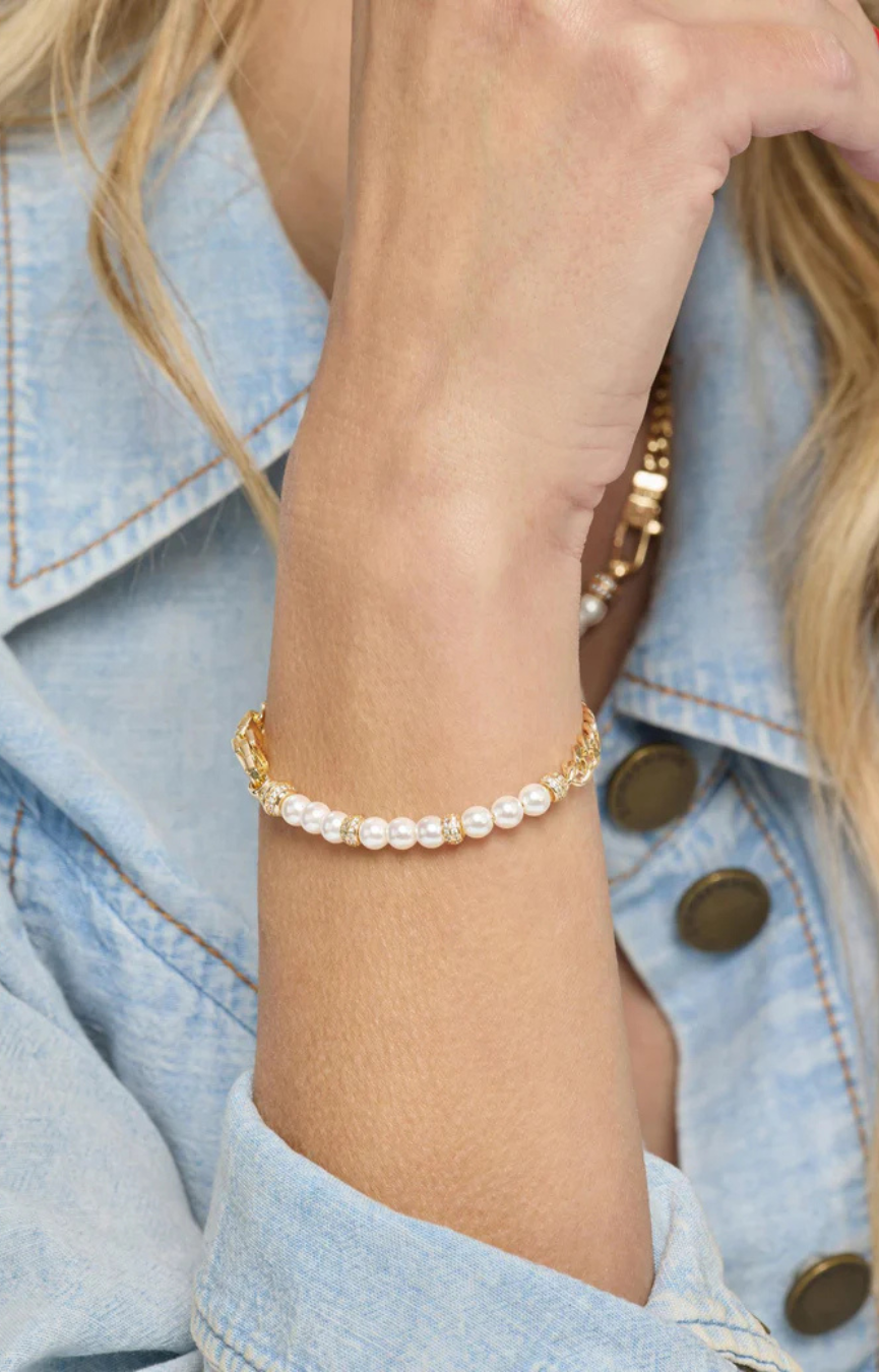 Julian Loves Pearls 5mm Bracelet