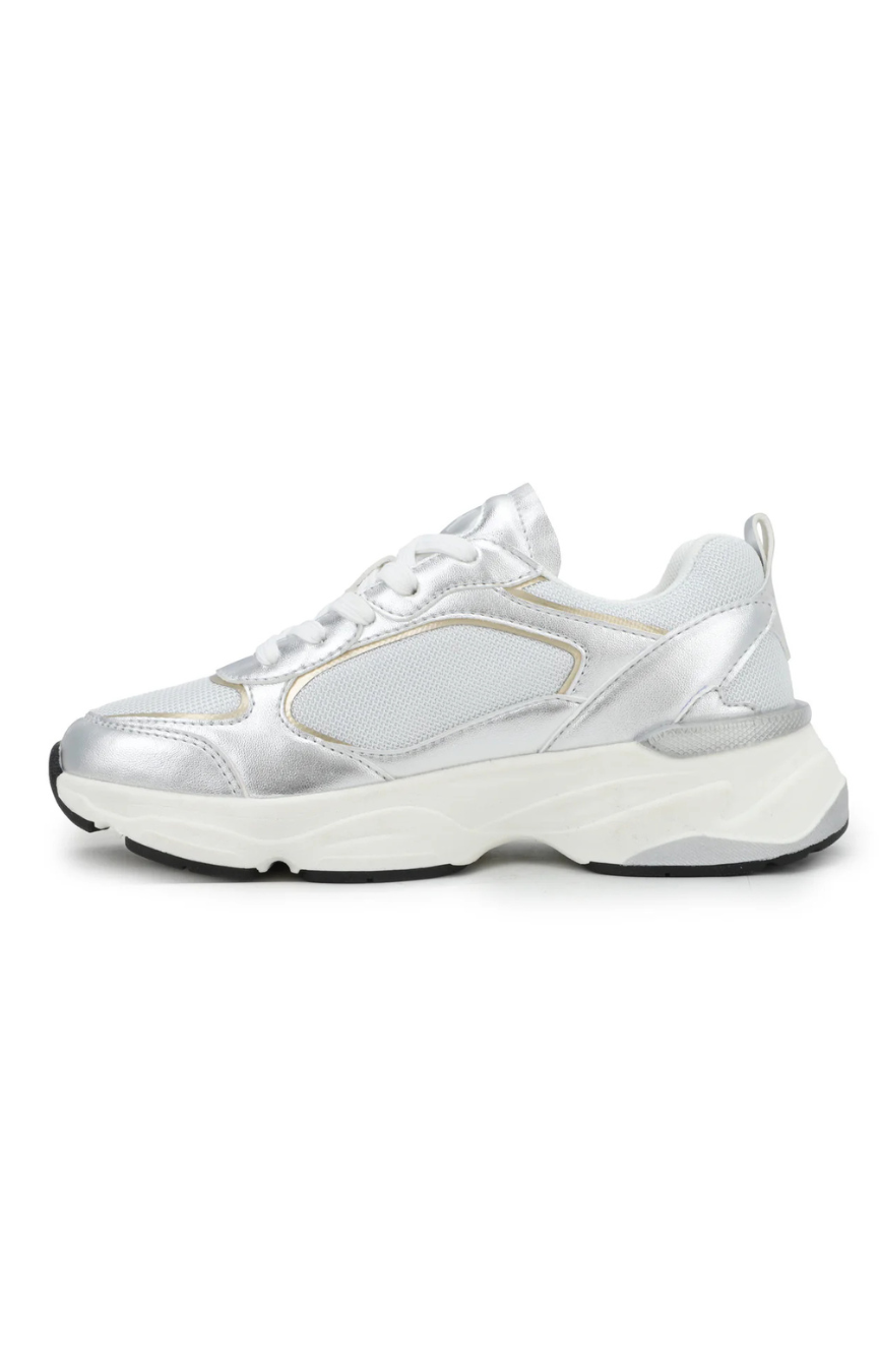 Dash 13- Washed Silver/Gold Sneaker