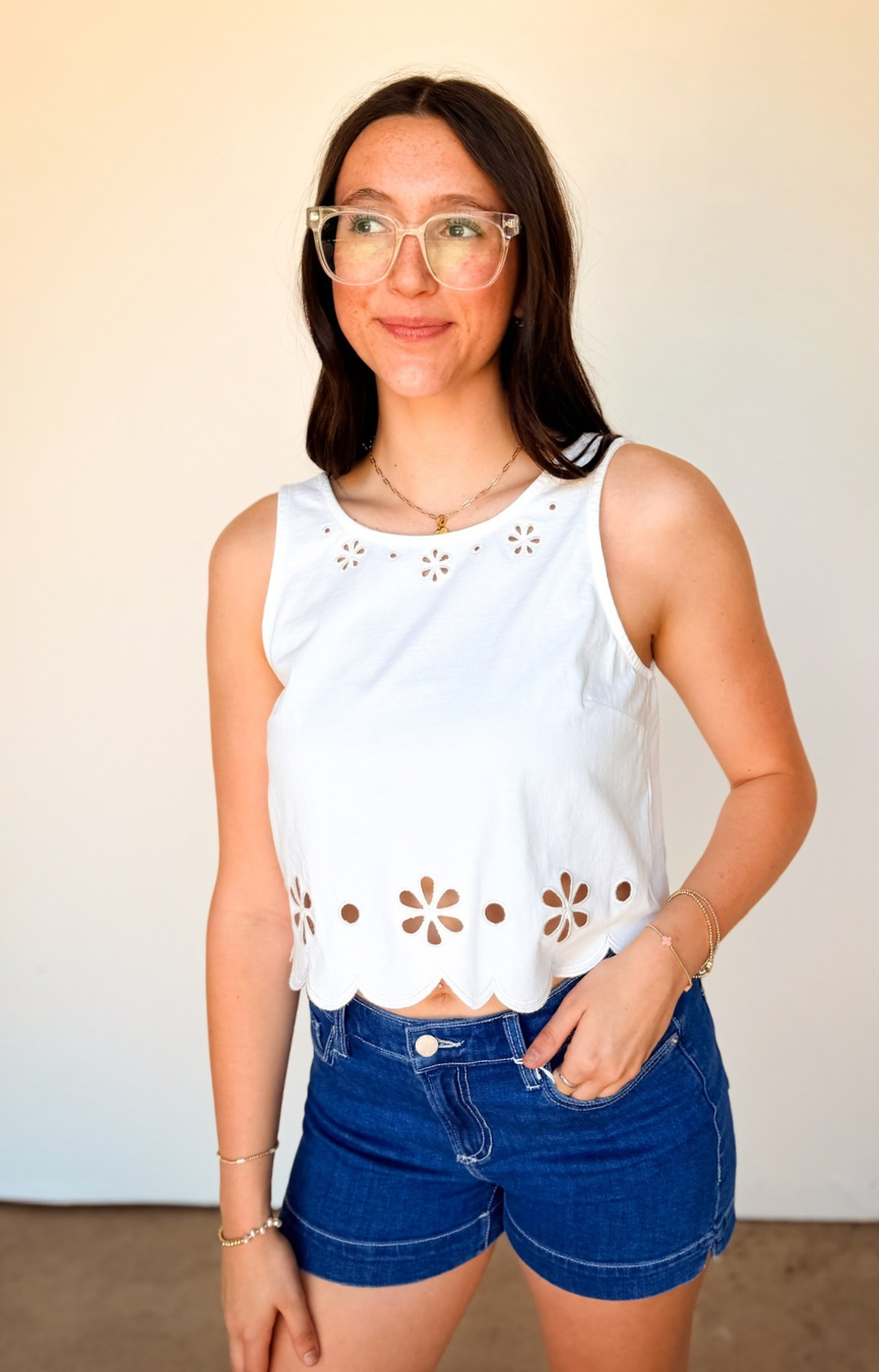 Palomino Scallop Top