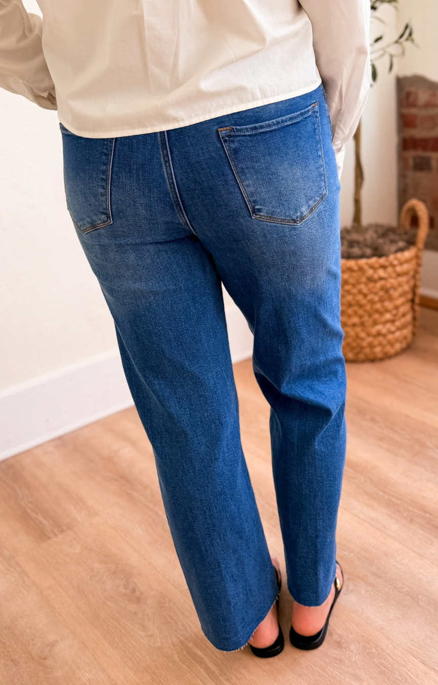 Holly Straight Leg Jeans- Medieval Wash
