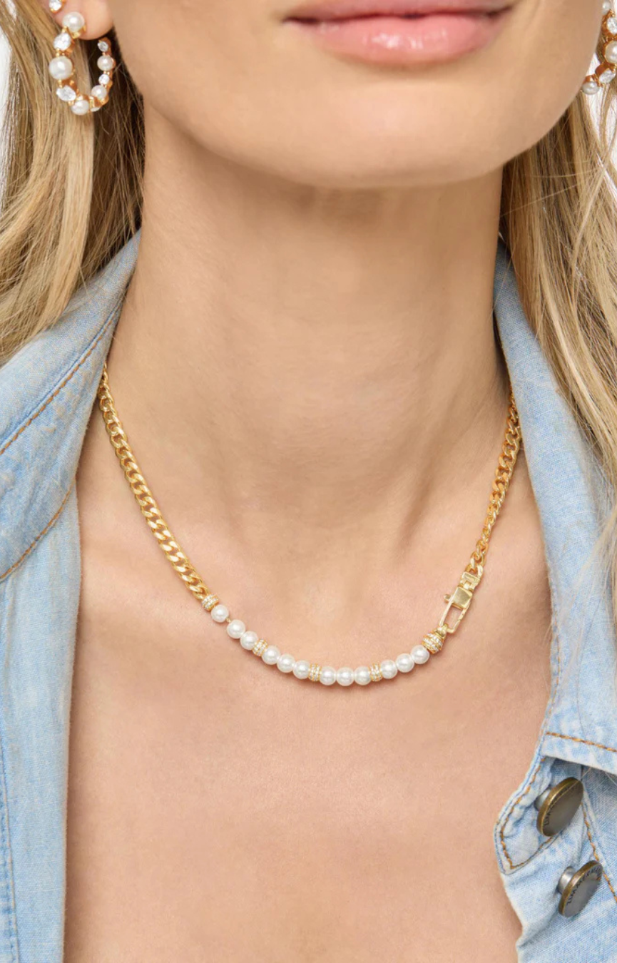 Julian Loves Pearls 5mm Necklace