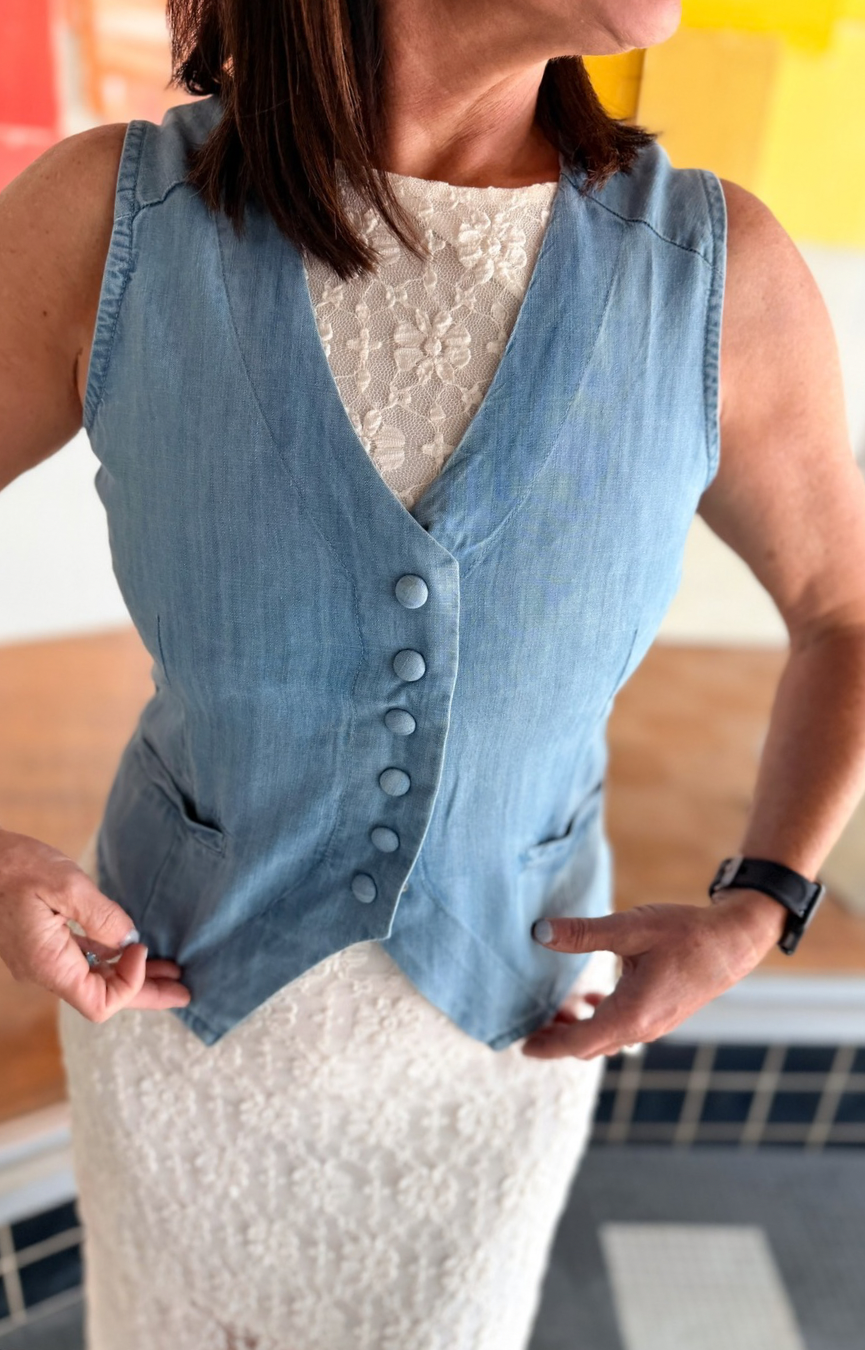 Saige Vest
