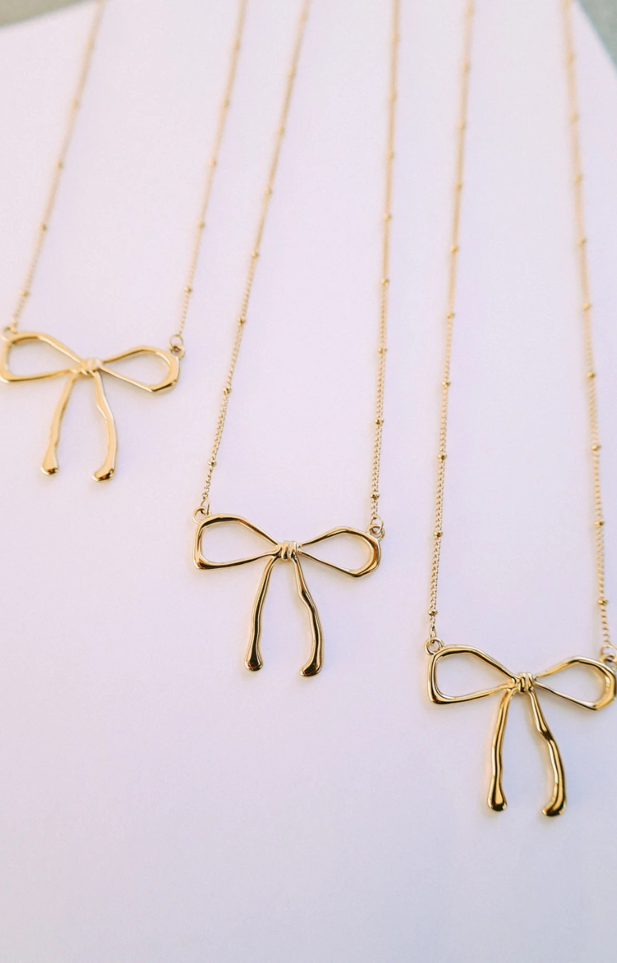 Bella Bow Necklace