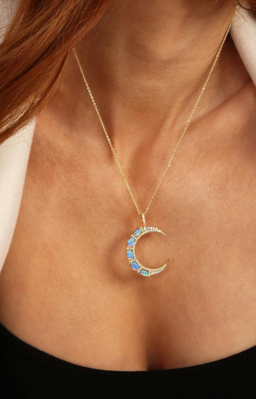 She’s An Icon Blue Moon Necklace