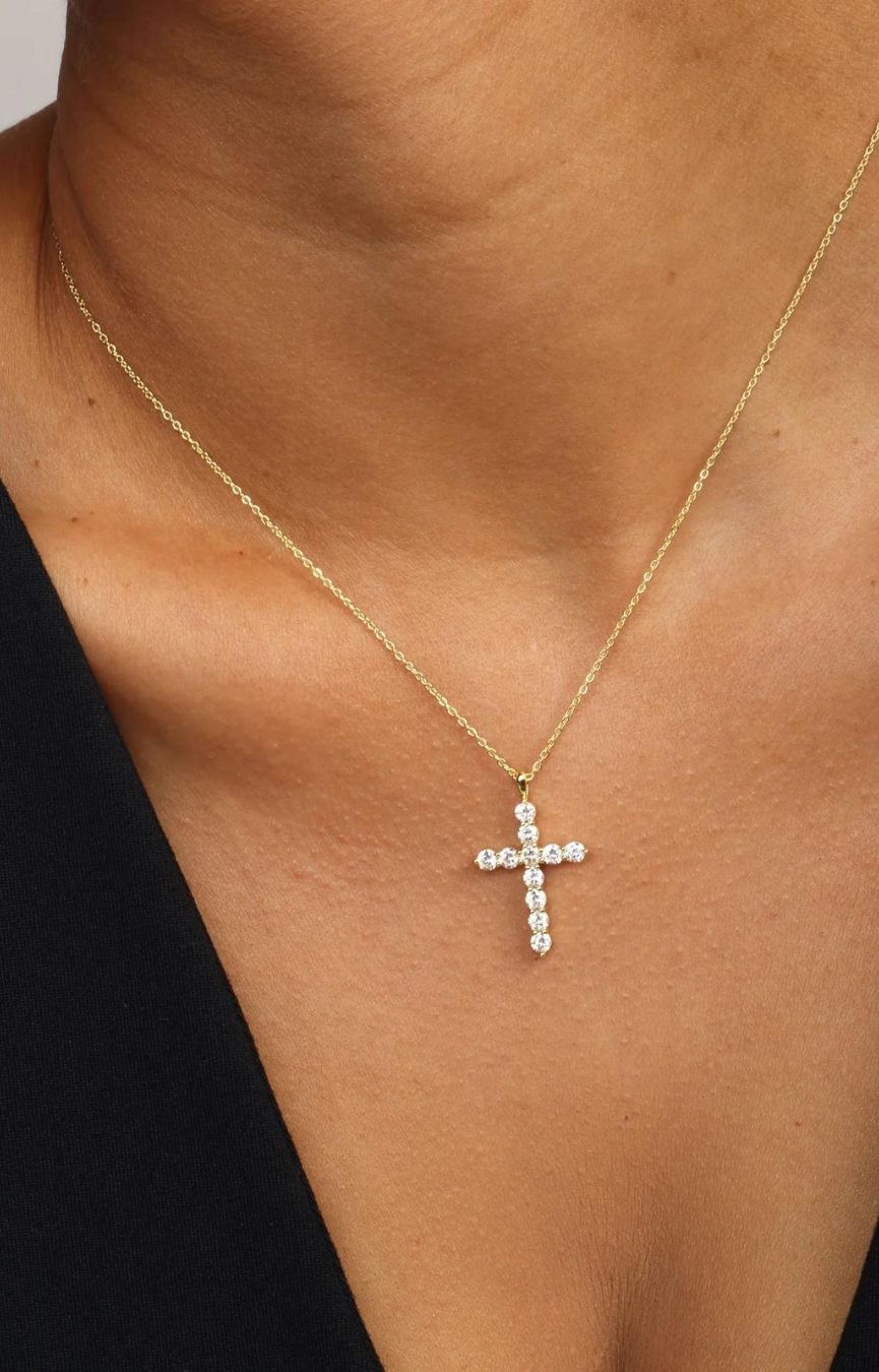 Oh She Fancy Small Cross Pendant