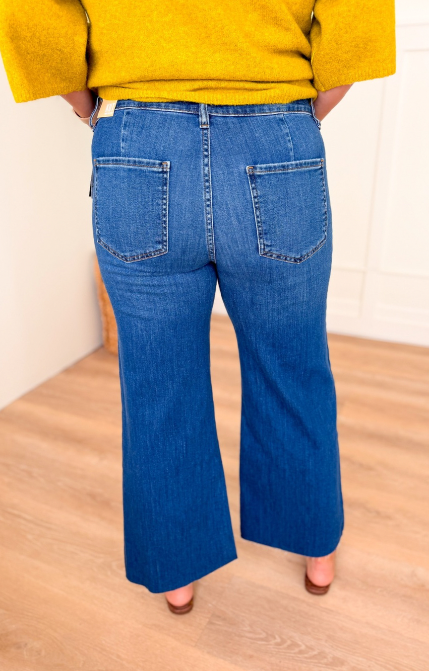 Meg HR Wide Leg Jeans w/Patch Pockets