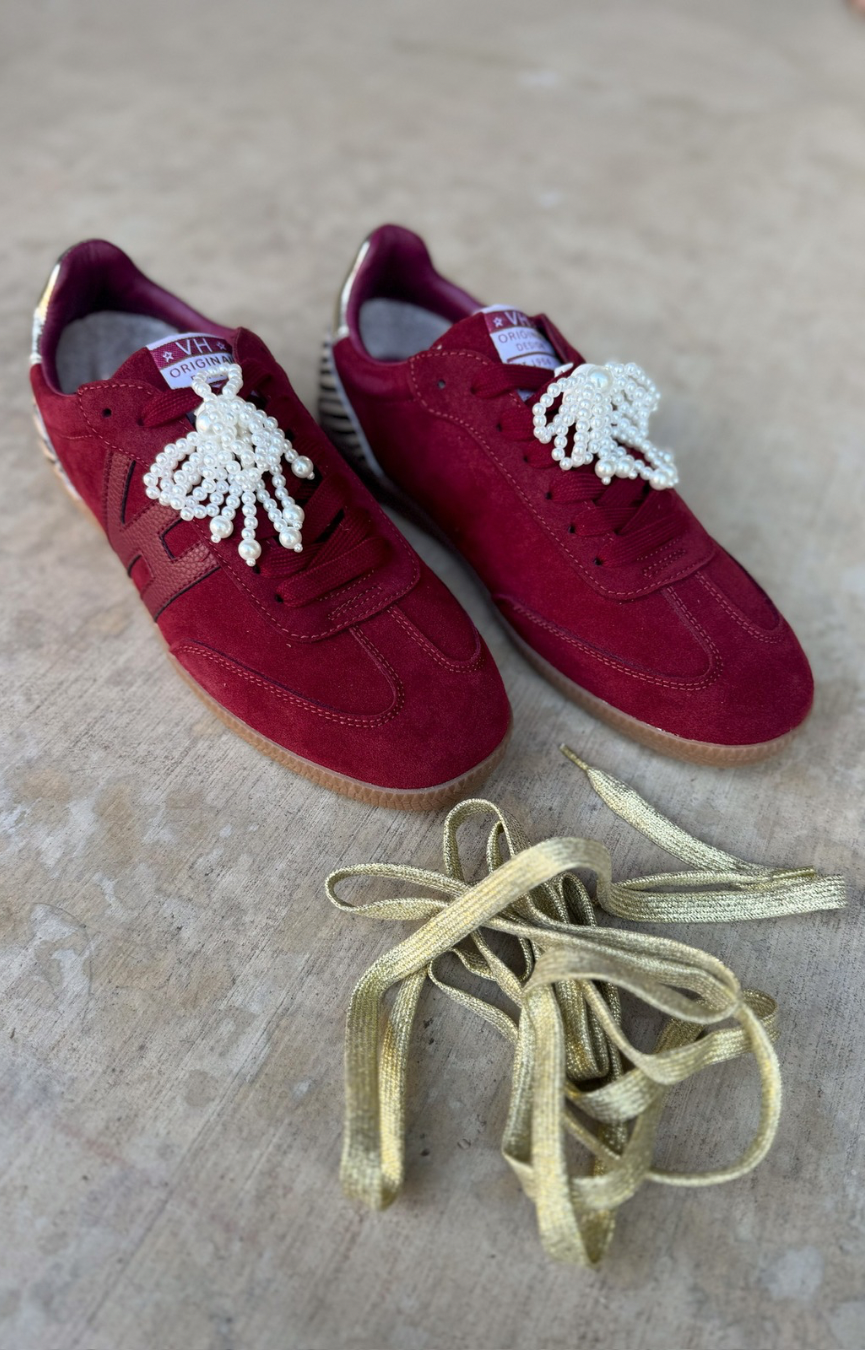 Dreamer 4 Sneaker- Burgundy/Tiger