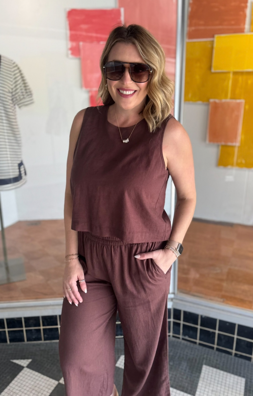 Sloane Linen Top- Chocolate Cherry