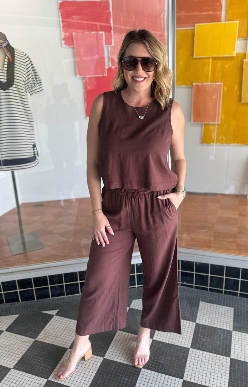 Sloane Linen Top- Chocolate Cherry
