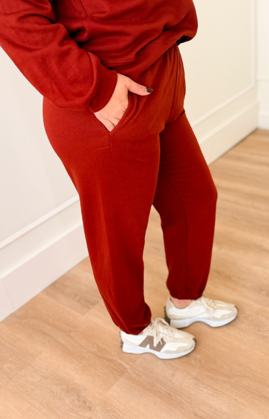 Uptown Jogger- Velvet Rouge